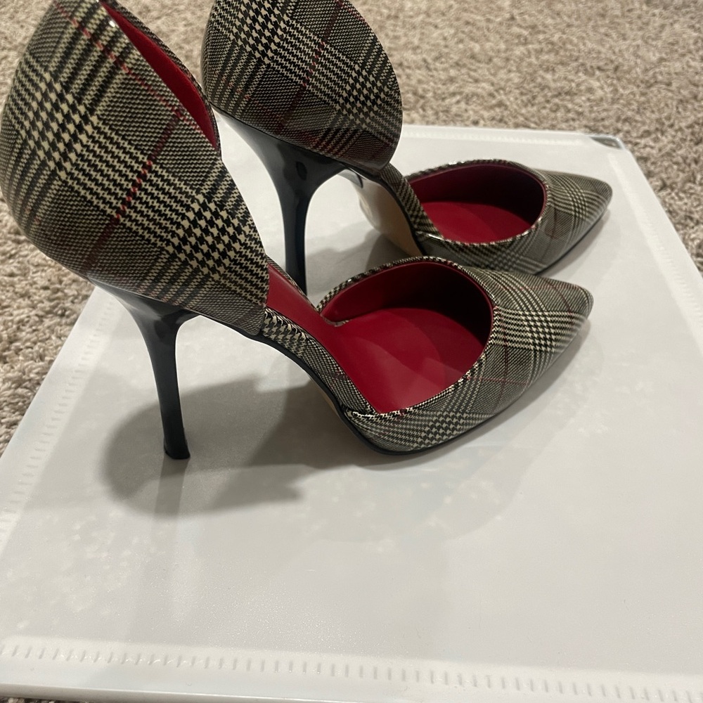 Plaid High Heel Pumps